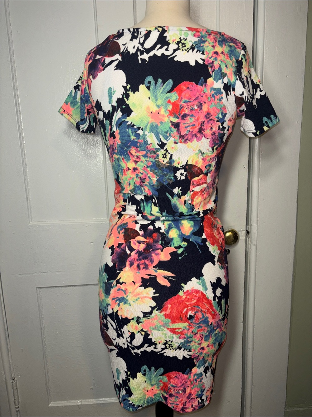 Pinkblush Floral Maternity Bodycon Dress - Multicolor size small - Picture 5 of 8